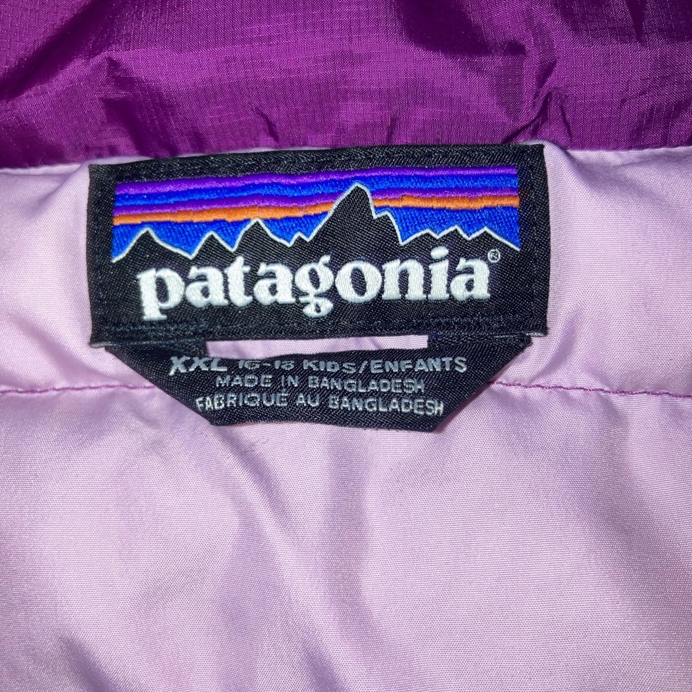 Patagonia Children’s Purple Puffer Jacket - Picture 8 of 9